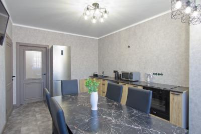 Просторная 3-к. квартира с современным ремонтом